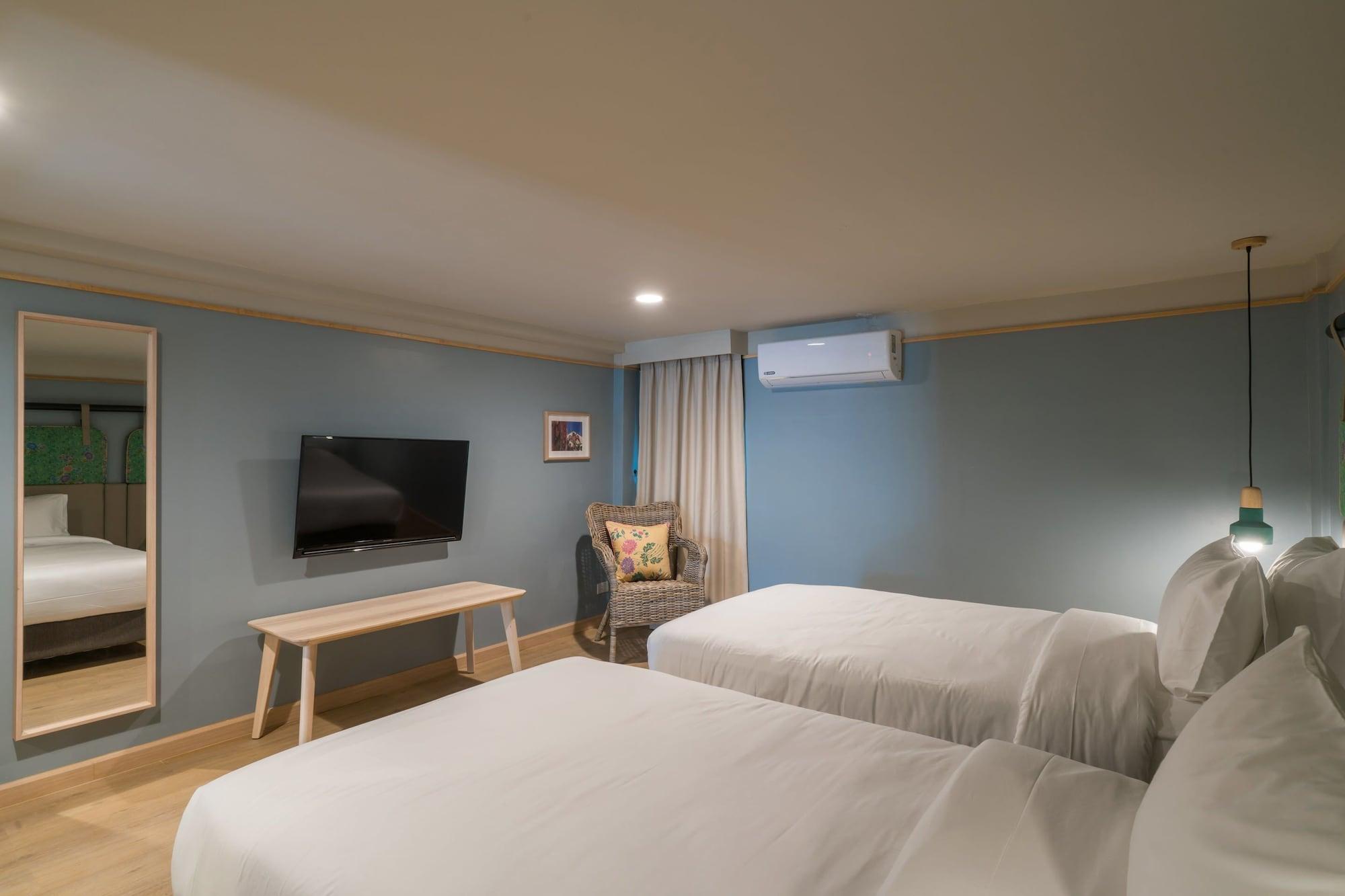 The Blanket Hotel Phuket Old Town Экстерьер фото