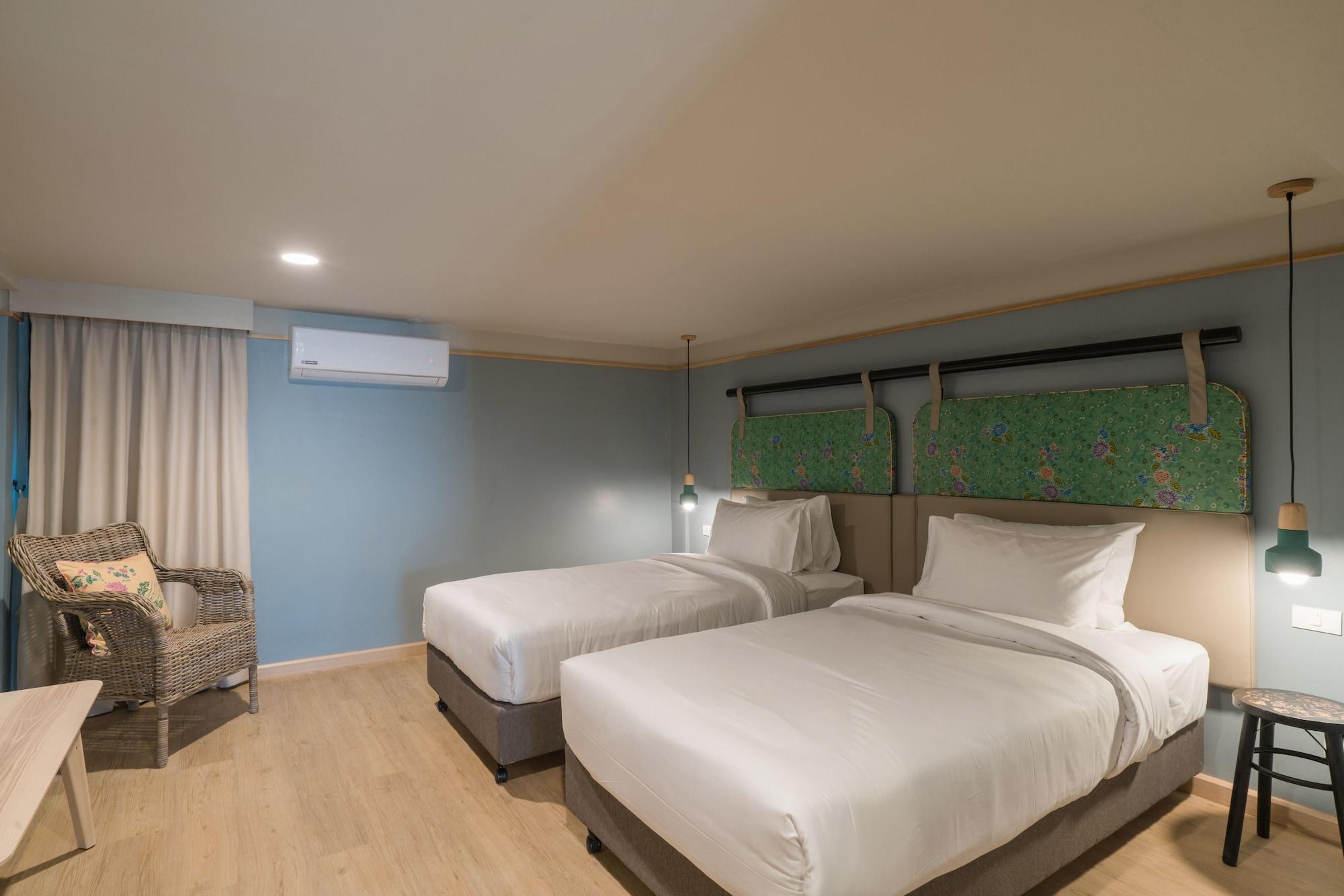 The Blanket Hotel Phuket Old Town Экстерьер фото