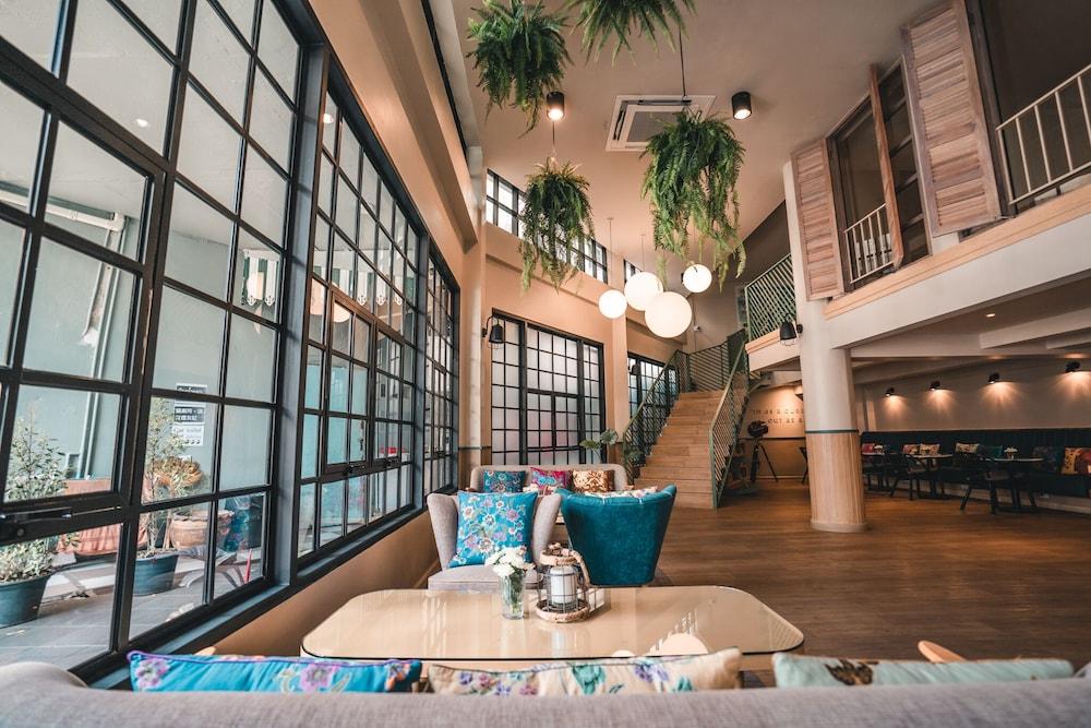 The Blanket Hotel Phuket Old Town Экстерьер фото