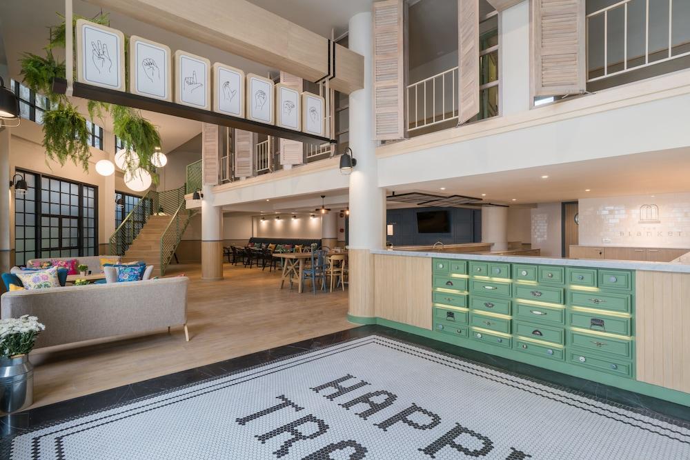The Blanket Hotel Phuket Old Town Экстерьер фото