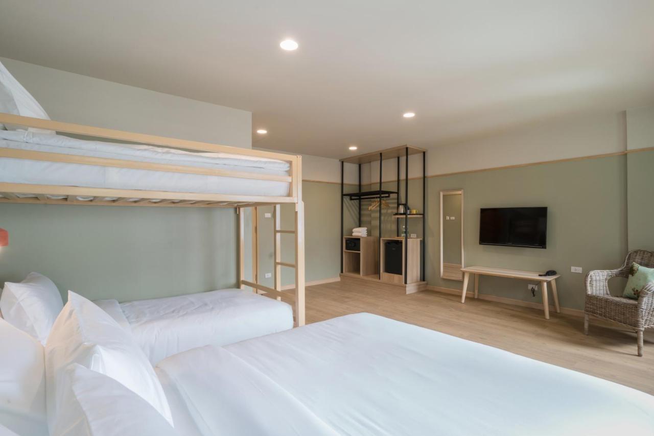 The Blanket Hotel Phuket Old Town Экстерьер фото